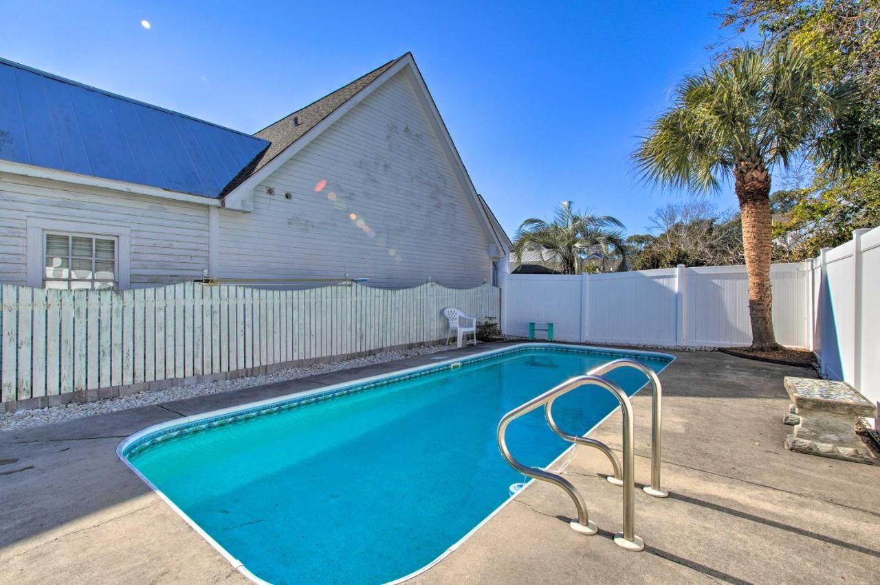 Southport Condo With Fire Pit, Deck And Private Pool Екстер'єр фото