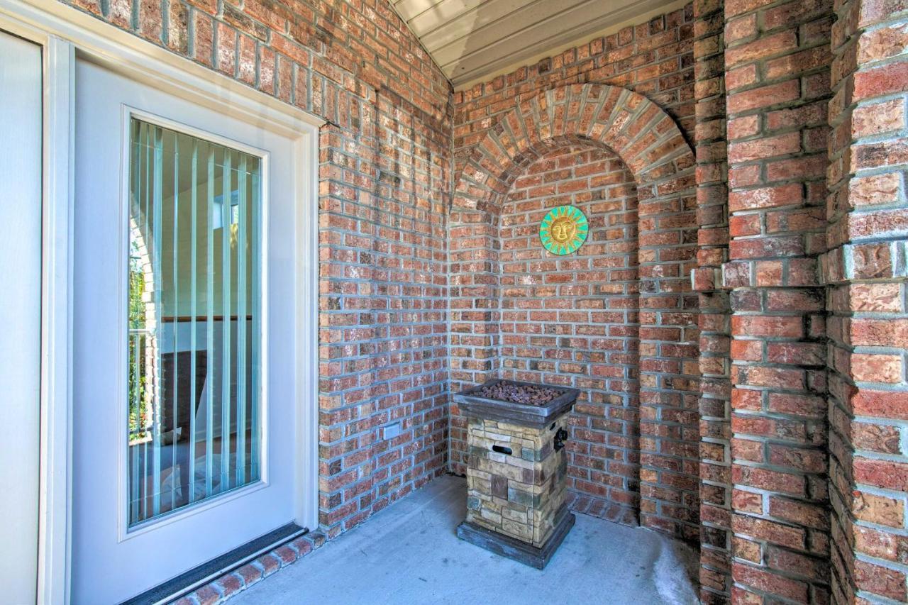 Southport Condo With Fire Pit, Deck And Private Pool Екстер'єр фото